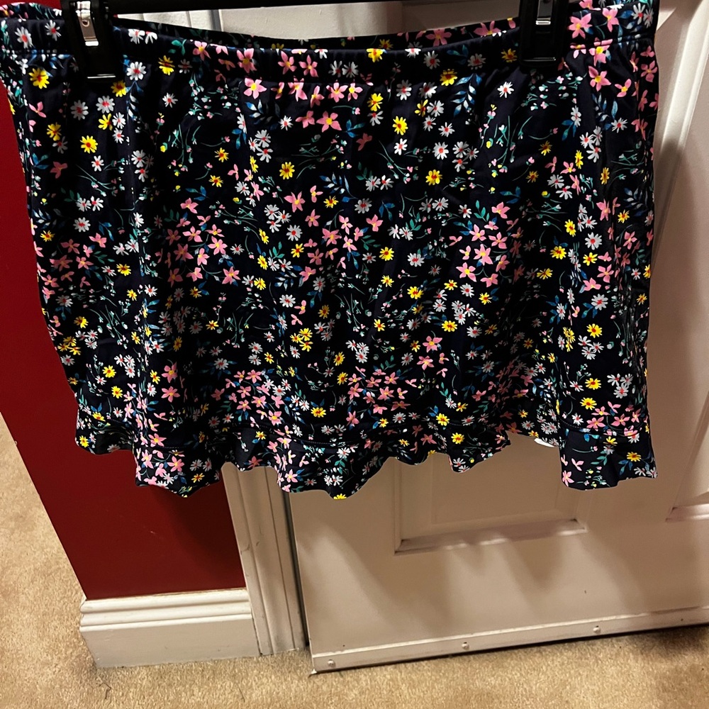 Draper James Navy Floral Trim Tankini with Bright Yellow & Pink Accents - Picture 3 of 9